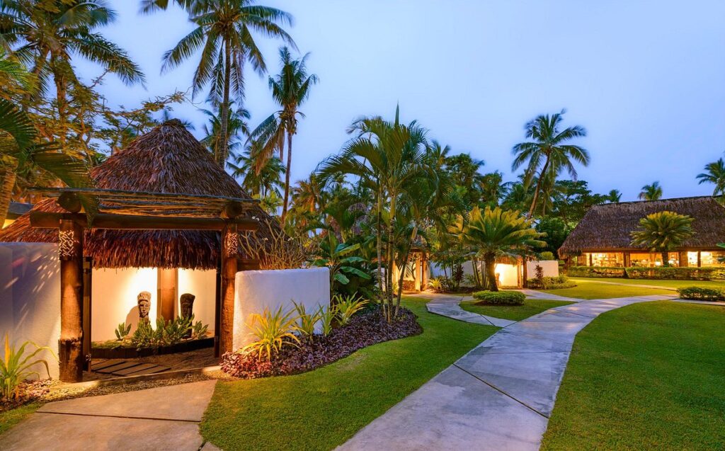 your own private fijian Trip With Flyvoye